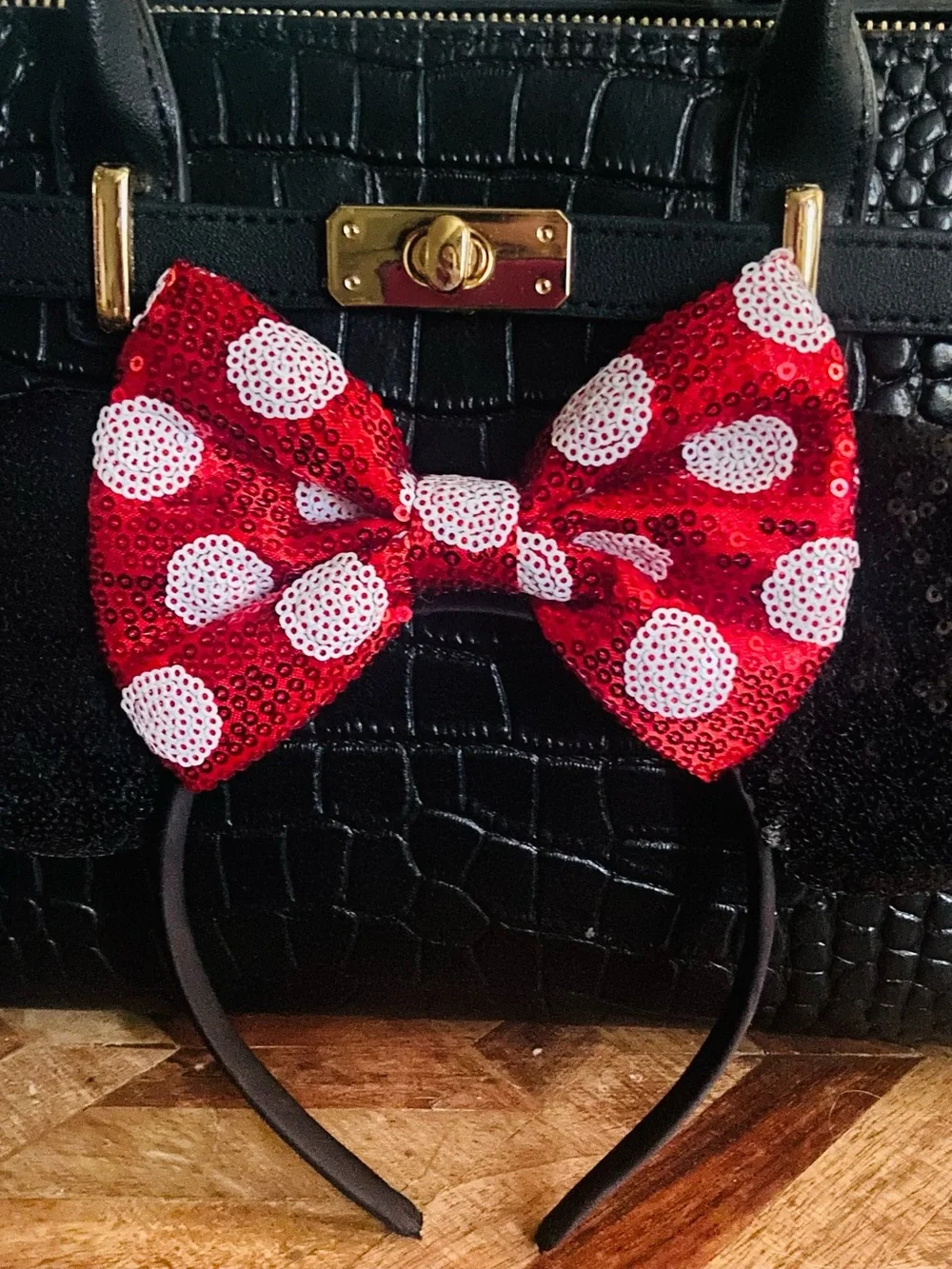 NEW Minnie Mouse Ears Sequin Headband